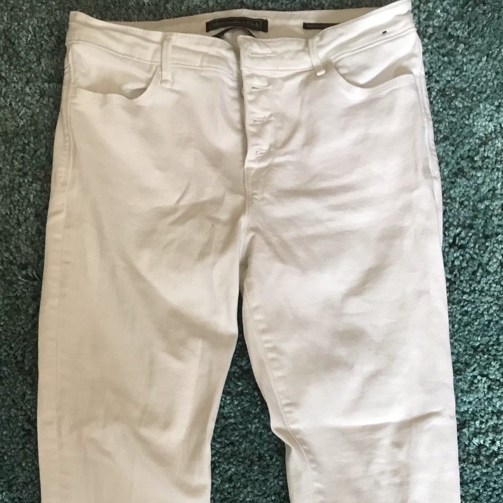 White Pants! No stains! Like New!